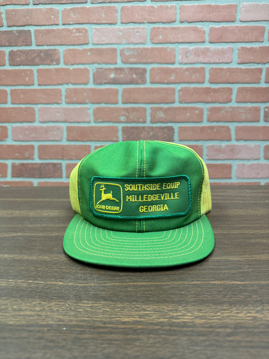 VTG John Deere trucker